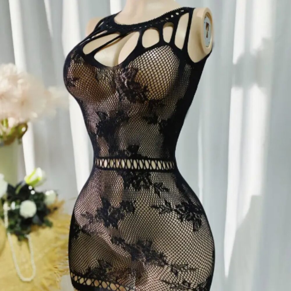 Black Floral Pattern Bodycon Fishnet Cover-Up Dress